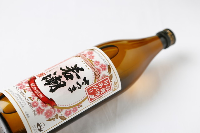 春焼酎　さつま若潮　1101円（税込）