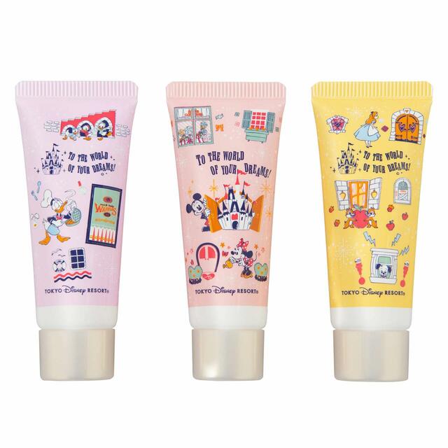 ハンドクリームセット 2,400円|東京ディズニーリゾート内の窓やドアがデザインされたグッズ|販売店舗:東京ディズニーランド「ホームストア」、東京ディズニーシー「エンポーリオ」|発売日:2023年10月12日(木)