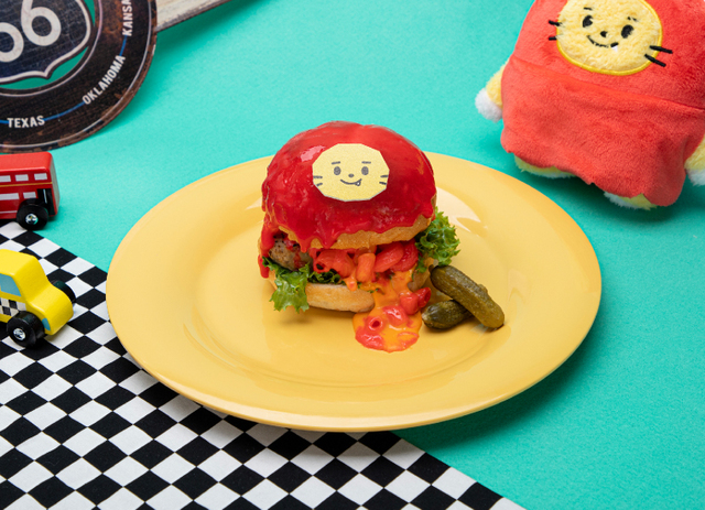 「TRUZカフェ～DINER～」LAWOO マッカンチーズバーガー：1,540円（税込）