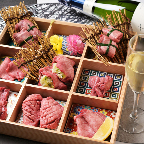 メニューイメージ＜期間：2026年2月16日〜2月28日＞【【1日5組限定】大阪・天王寺「焼肉倶楽部」の全80種以上の豊富なラインナップの食べ放題コースが、今だけ半額の1,990円！】