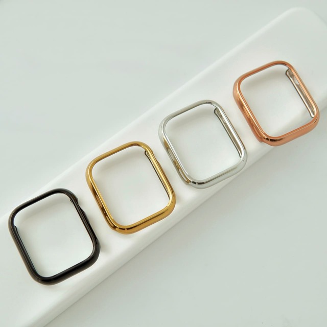 「軽やかメタリック」メタリックアップルウォッチフレーム チェーンタイプと相性◎