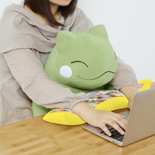 ポケットモンスター　みがわり　ぬいぐるみ Amazon.co.jp: ポケモンセンターオリジナル ふわふわ抱き