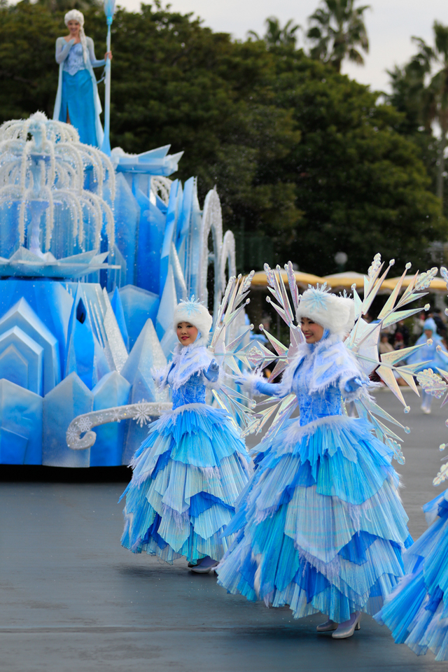 「フローズンファンタジーパレード」2016年|東京ディズニーランド「アナとエルサのフローズンファンタジー」