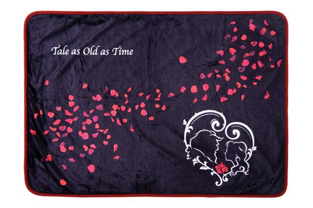 ブランケット 4,900円|サイズ:W1000mm×H700mm|劇団四季 ディズニーミュージカル『美女と野獣』東京ディズニーリゾート内舞浜アンフィシアター公演オリジナルグッズ