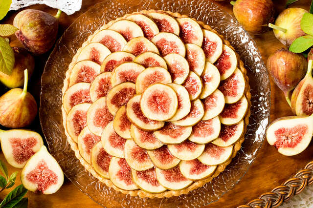 「福岡県産 イチジク“とよみつひめ”のタルト」とよみつひめで作ったイチジクジャムのほど良い酸味がアクセント