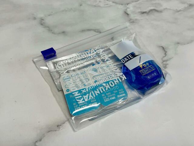 【紀ノ国屋】SSサイズ。コンタクト4つと目薬、個包装の綿棒を入れてみました