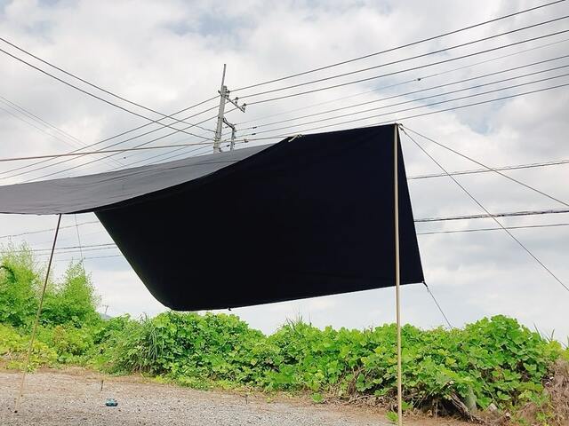 【ワークマン レジストスクエアタープ】予想外の天候変化や突然の大雨でも安心