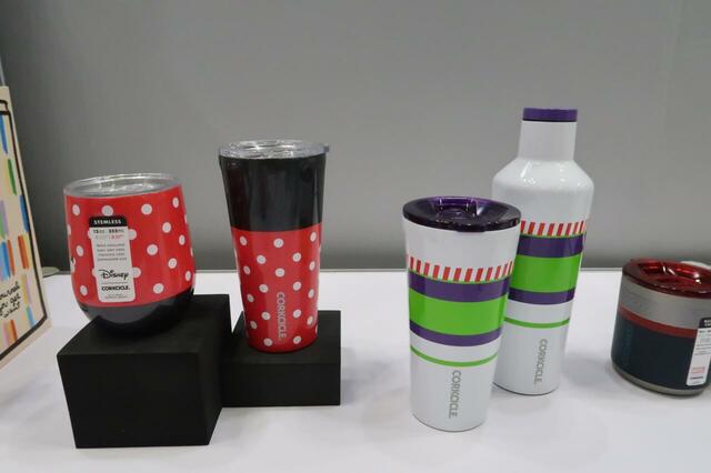 「CORKCICLE」ディズニーデザインボトル