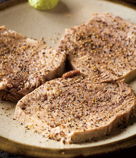 うまい肉「名店の逸品」／たん焼 忍（四谷）　たん焼 忍のゆでたん　1000円