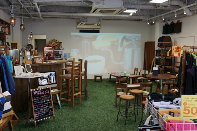 スポーツ観戦できる大きなプロジェクター＠VARIDRIVE