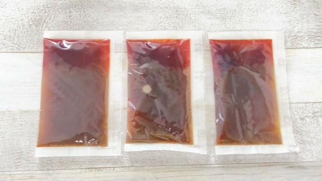 シェントウジャンの素は3袋入っています。