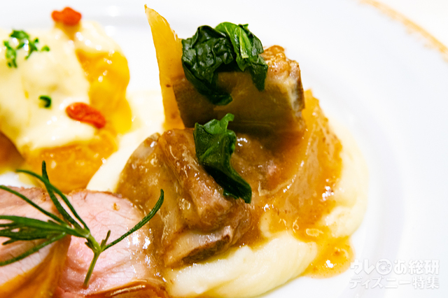 ポークスペアリブの紹興酒煮