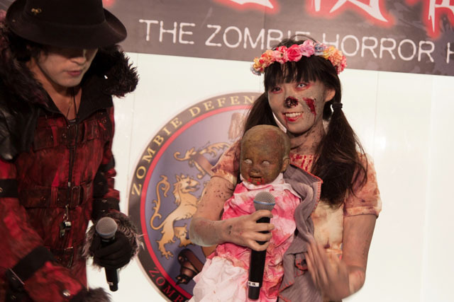 超リアル! 特殊造形のスペシャリスト・マイケルティーが創ったゾンビたちと可愛いゾンビグッズたち