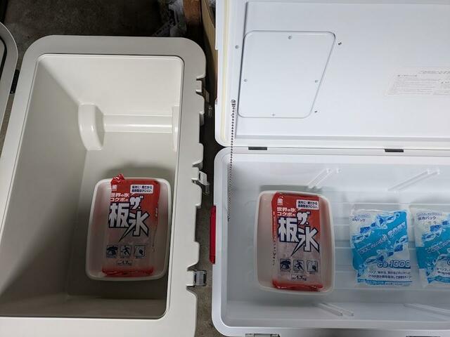 【アイリスオーヤマ HUGEL 真空断熱クーラーボックス60L】120Lサイズの普通のクーラーボックスと比較してみます