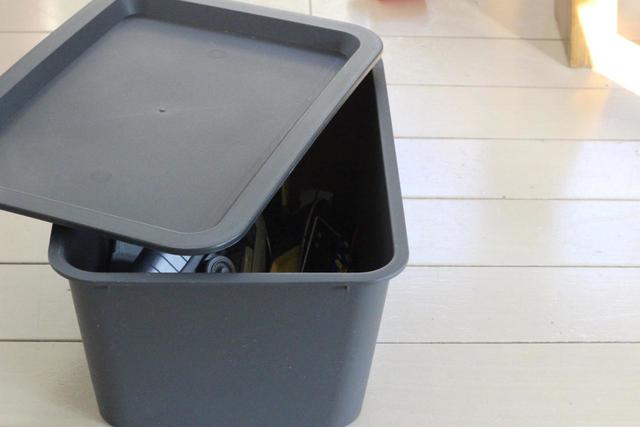 ダイソー　収納ボックス／100円