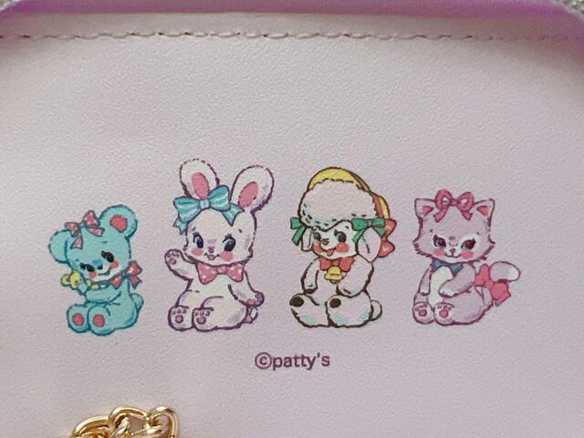 内側にも可愛いイラストプリント入りデザイン