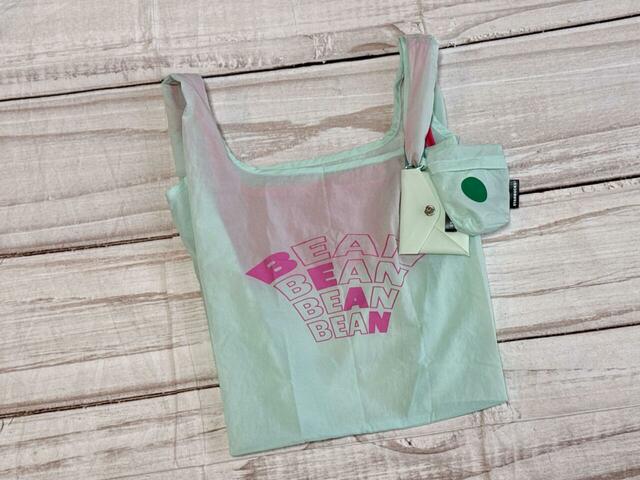 カラビナでエコバッグにカードケースとポーチをつけるとかわいい！