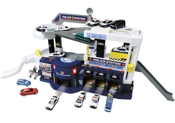 【男の子向け玩具部門】5位 トミカ DX サウンドポリスステーション／タカラトミー