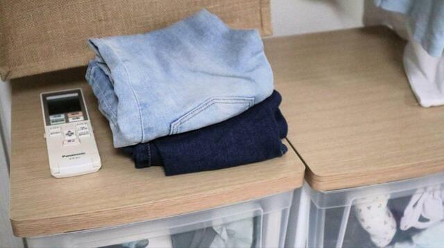 【ハンガーラック×チェストで収納大改造】天板は頑丈なウッド素材のため、2台並べたときの安定感もアップしました