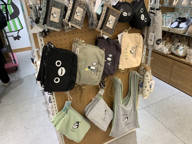 ポーチやサコッシュ、エコバッグ