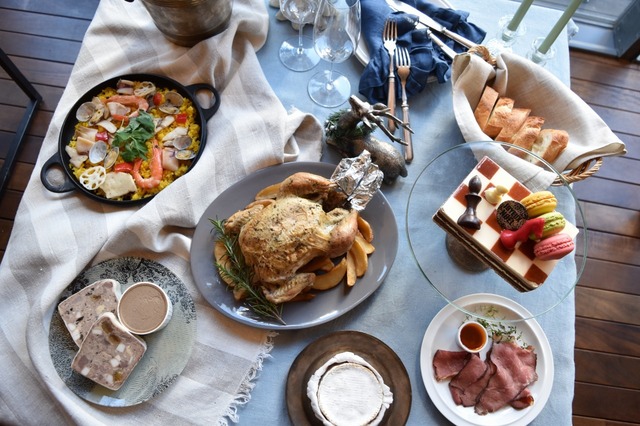 デリで簡単でゴージャスなパーティーができる