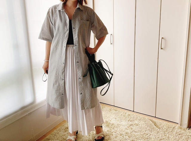 【ワークマン レディース撥水サッカーシャツワンピース】プリーツが上品