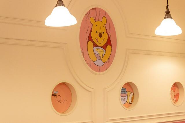 「くまのプーさん」FUNNY & HUNNY OH MY CAFE