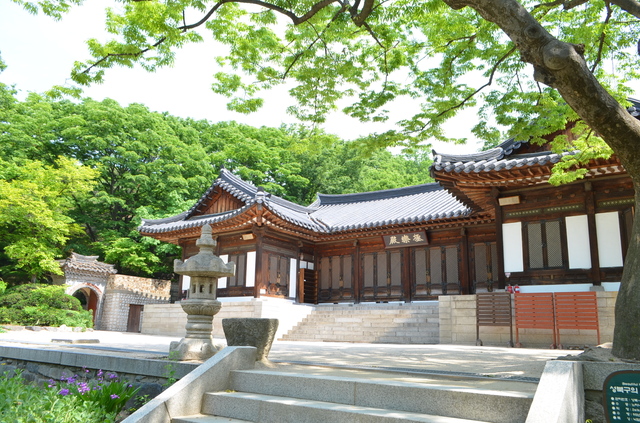 吉祥寺の極楽殿