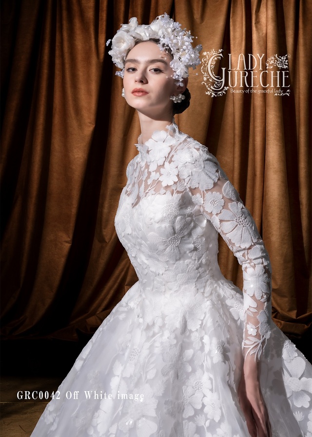 クラウディア｜「LADY GURECH（レディ・グレーチェ）」新作ウェディングドレス｜GRC0042_Offwhite