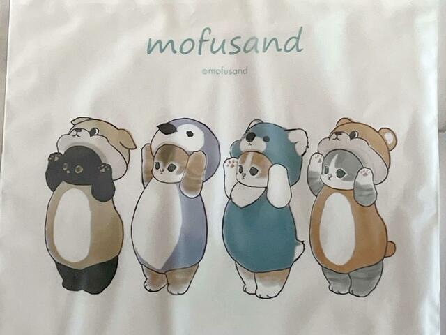 【Seria（セリア）】着ぐるみを着たもっちりボディのにゃんこたちも♪