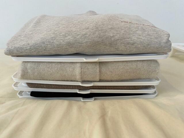 【‎シャツ収納折りたたみボード】ボードに合わせてラックの上などにすっきり収納