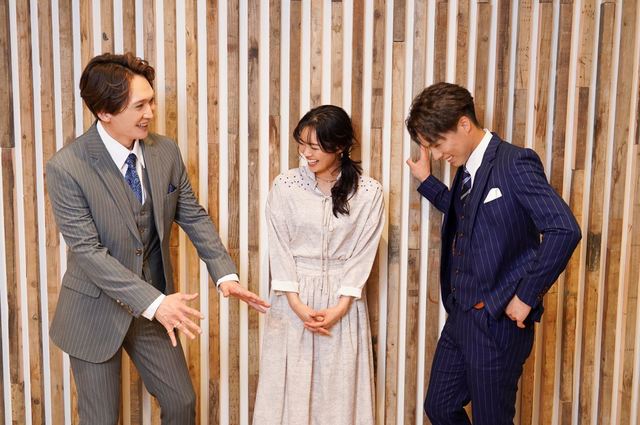 丘山晴己(左)、山口乃々華(中央)、小野塚勇人(右)　撮影：源賀津己