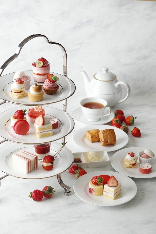 苺のアフタヌーンティーセット