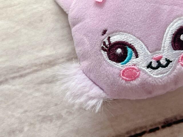 ふわふわのほっぺの毛も可愛い♪