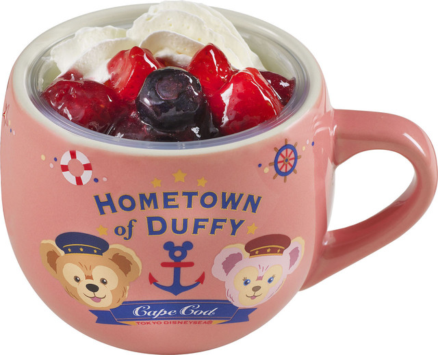 ケープコッド・クックオフ  ミックスベリーのミルクムース、スーベニアカップ付き