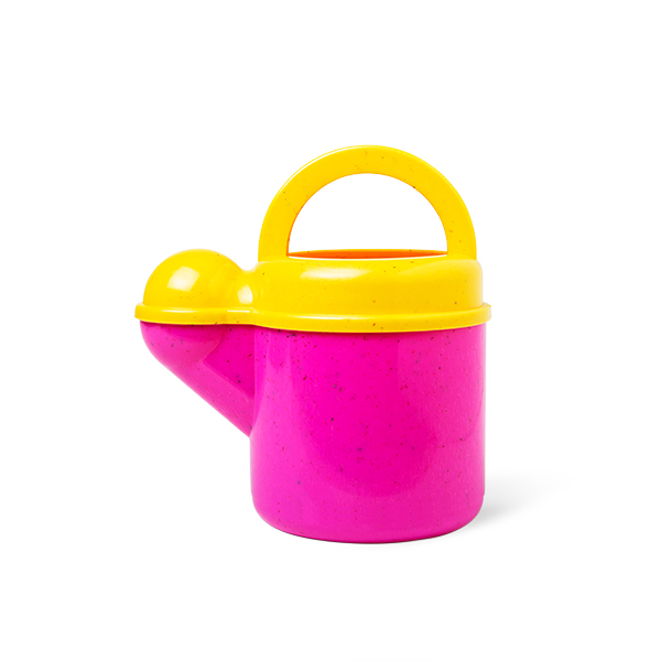 さとうきびから作られたじょうろ