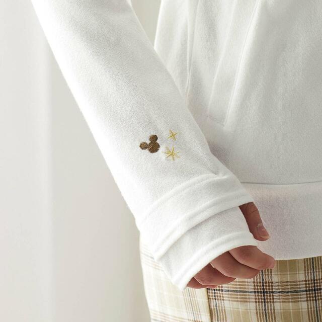 パーカ【UVケア】「ミッキーモチーフ」｜￥3,990 （税込）