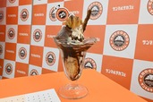 【サンマルクカフェ「チョコクロづくし チョコクロパフェ」】チョコクロファン歓喜のデザートが登場!