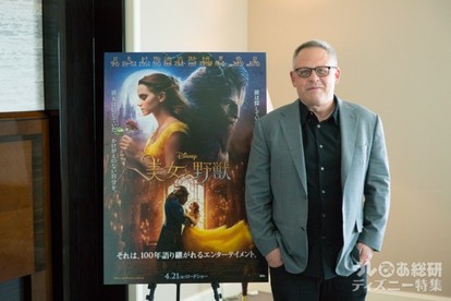 美女と野獣 実写とアニメーションの違いは なぜここを変えたのか ビル コンドン監督インタビュー 1 4 ディズニー特集 ウレぴあ総研