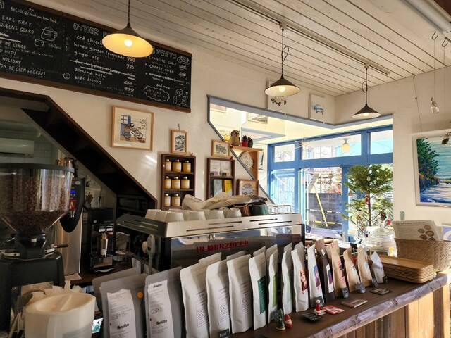 【まちのコイン】江ノ電が見えるカフェ「Cafe Luonto」