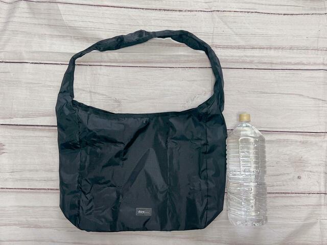 2リットルのペットボトルと並べてみました！