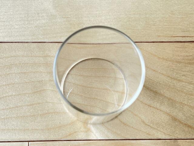 【3COINS　蓋付ガラスラウンド収納：中サイズ】どこからでも中が見える