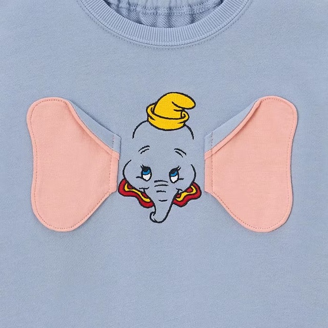 BABY(TODDLER)カンタンスウェットプルオーバー(長袖)｜1,490円｜GUディズニー「101匹わんちゃん」「ダンボ」「ライオン・キング」キッズコレクション