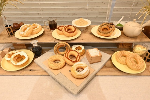 【クリスピー・クリーム・ドーナツ】「Komeco」集合写真