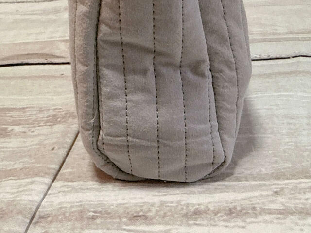 マチがしっかりあるので収納力抜群！