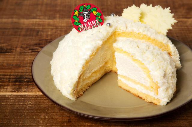 中には生クリームがたっぷり【「生クリーム専門店ミルク」の2022年クリスマスケーキ】