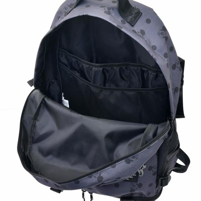 【KiU】ミッキー リュックサック・バックパック 22L RAINY DAY 2022 9,900円
