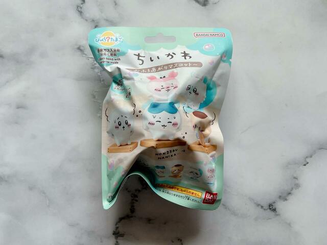 びっくらたまご　ちいかわ　～おふろあがりマスコット～／税込550円