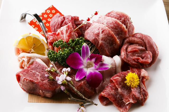 宴会メニューはお一人様3,000円からご用意