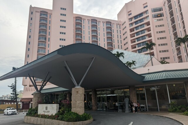 【オリエンタルホテル 沖縄リゾート&スパ】外観